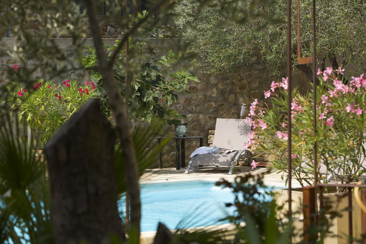 Hotel Berneron Vallon-Pont-dʼArc Exterior foto